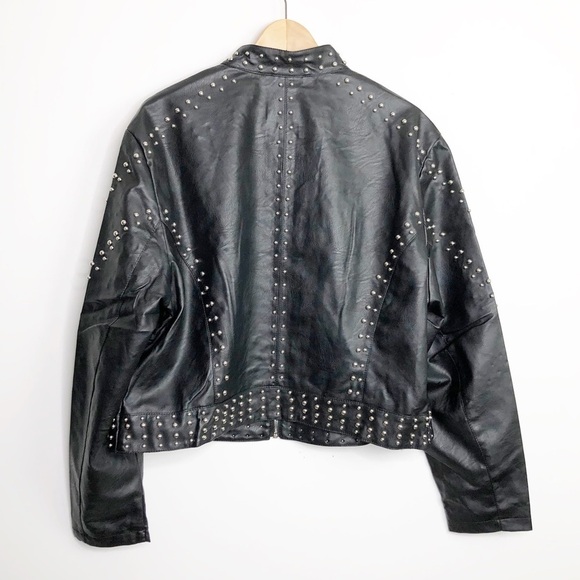AZALEA Wang Black vegan leather bomber jacket - Picture 8 of 10